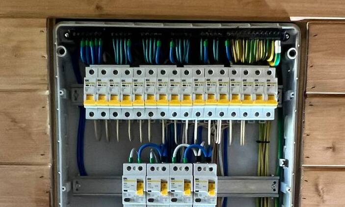 Электромонтажные работы